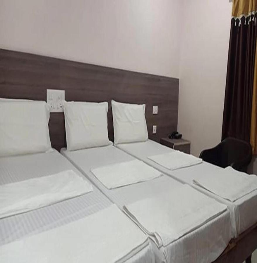 Fabhotel Nb Venkateswara Grand Inn Tirupati Eksteriør billede